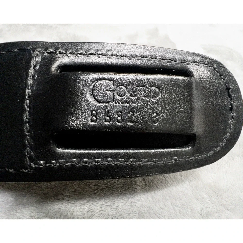 Gould & Goodrich Duty Leather Black Aerosol Case Mace Pepper Holster  B682